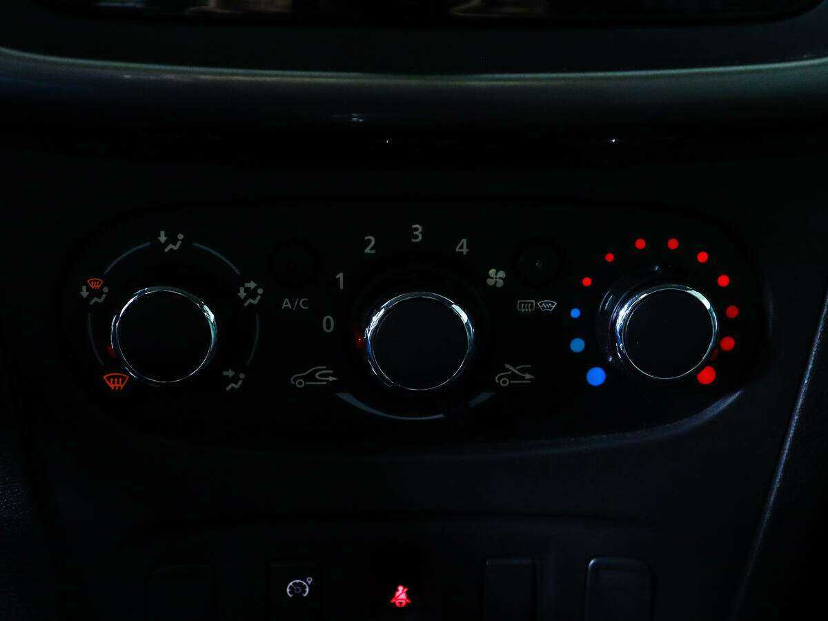 Купить Рено Сандеро, 2020, 12 275 км.. Фото: #12