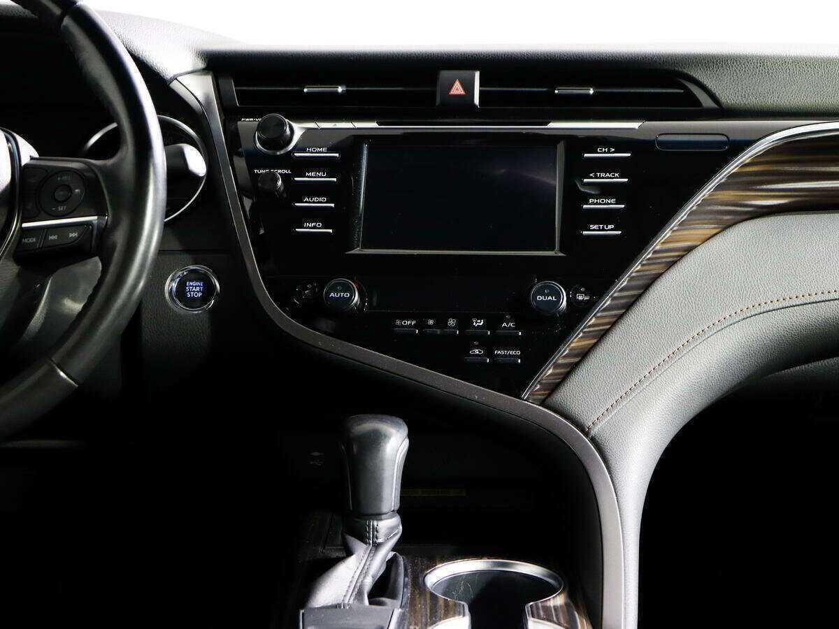 Купить Toyota Camry, 2018, 76 150 км.. Фото: #12