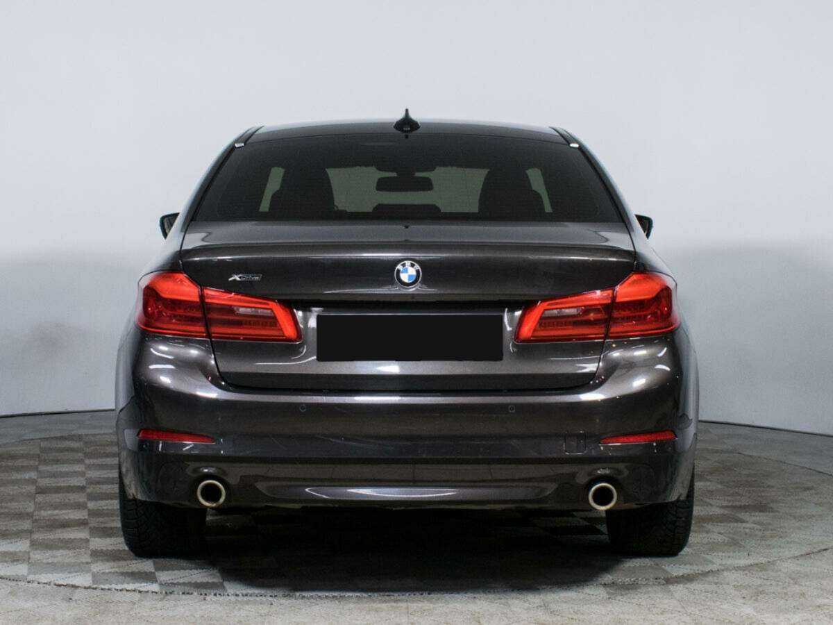 Купить BMW 5 серии, 2018, 122 580 км.. Фото: #4