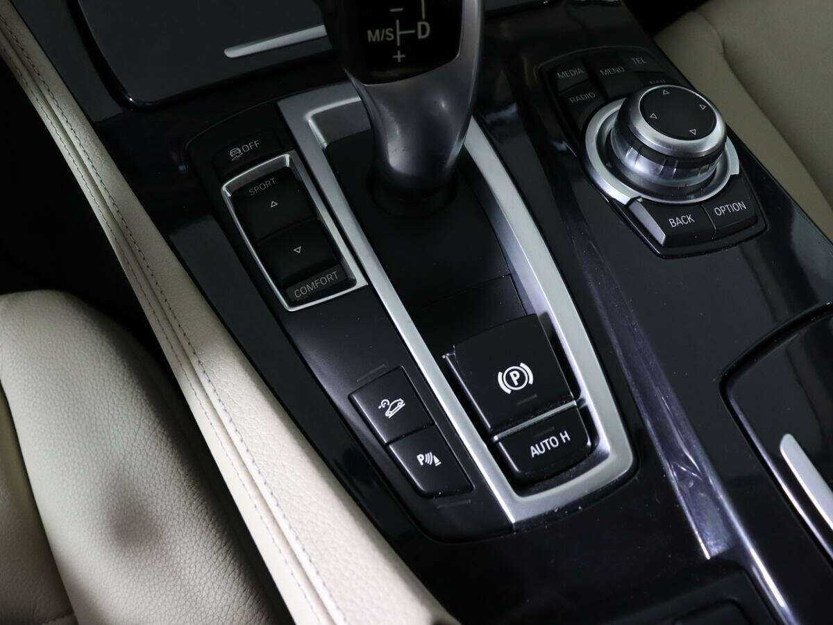 Купить BMW 5 серии, 2012, 118 777 км.. Фото: #17