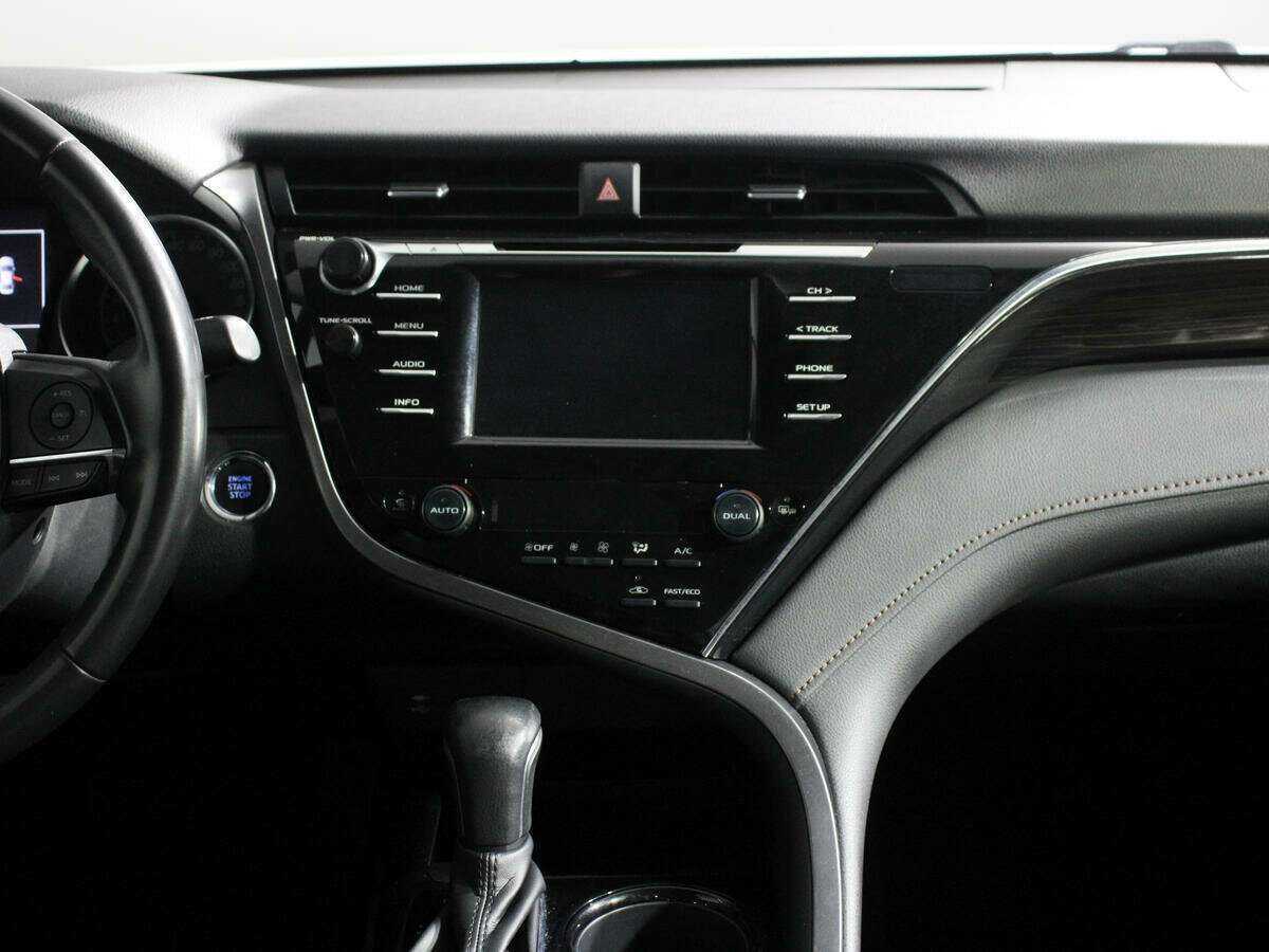 Купить Toyota Camry, 2020, 67 377 км.. Фото: #12