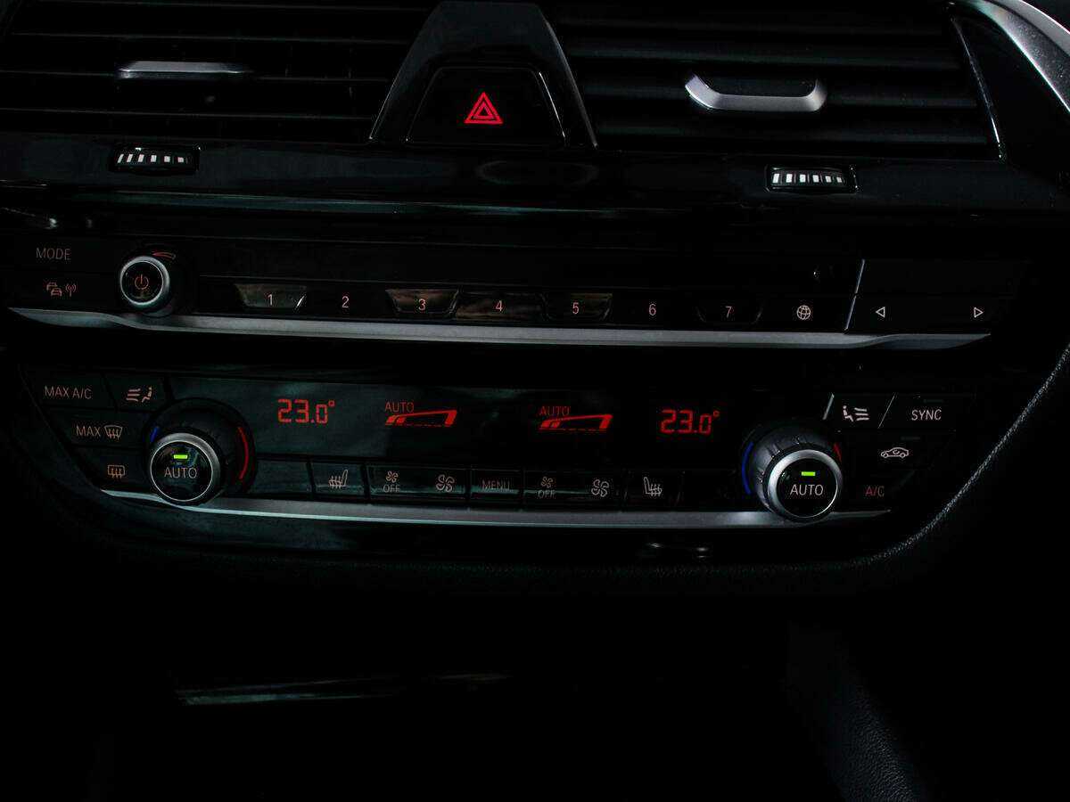 Купить BMW 5 серии, 2017, 157 968 км.. Фото: #13