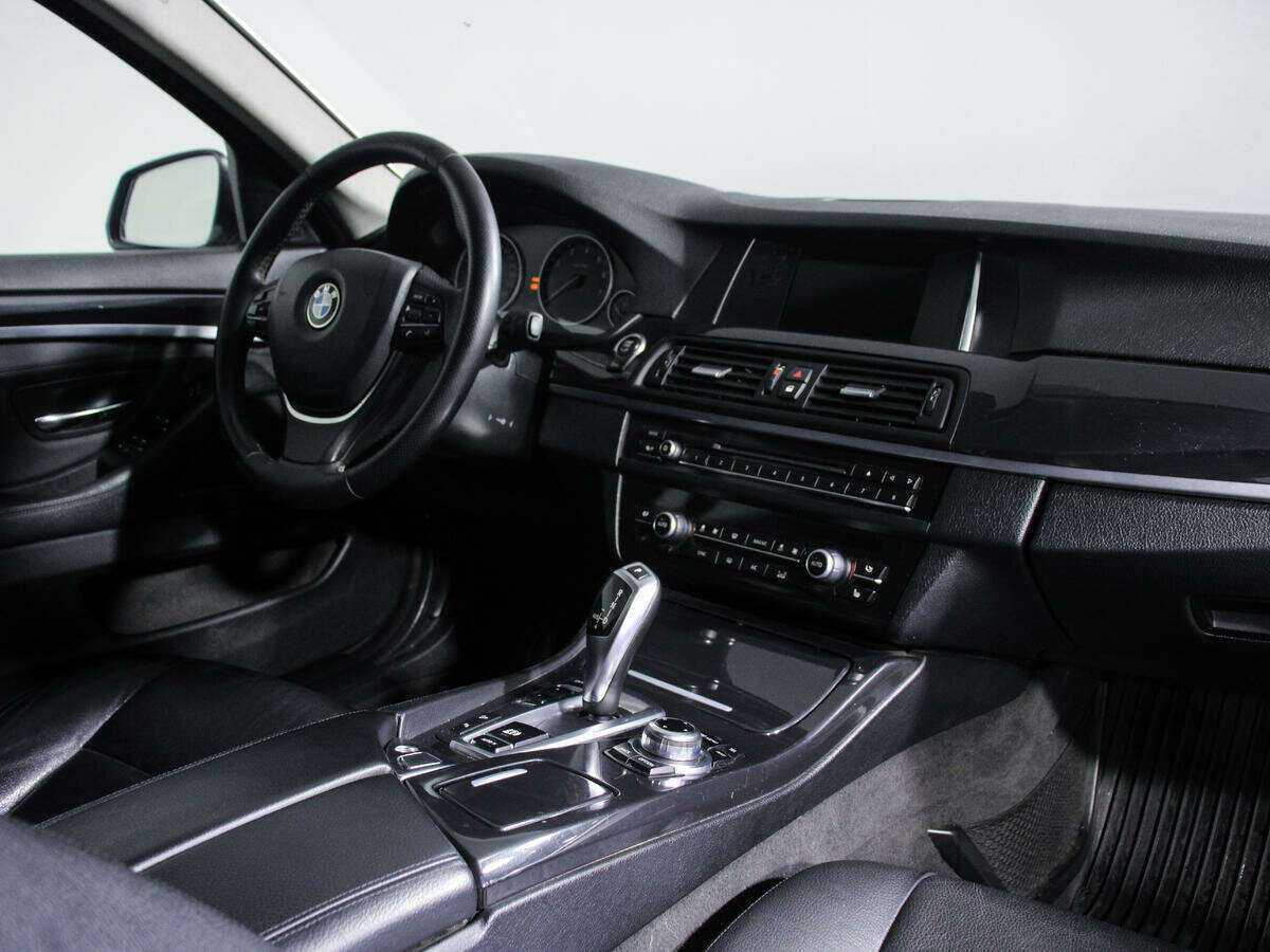Купить BMW 5 серии, 2013, 235 185 км.. Фото: #3