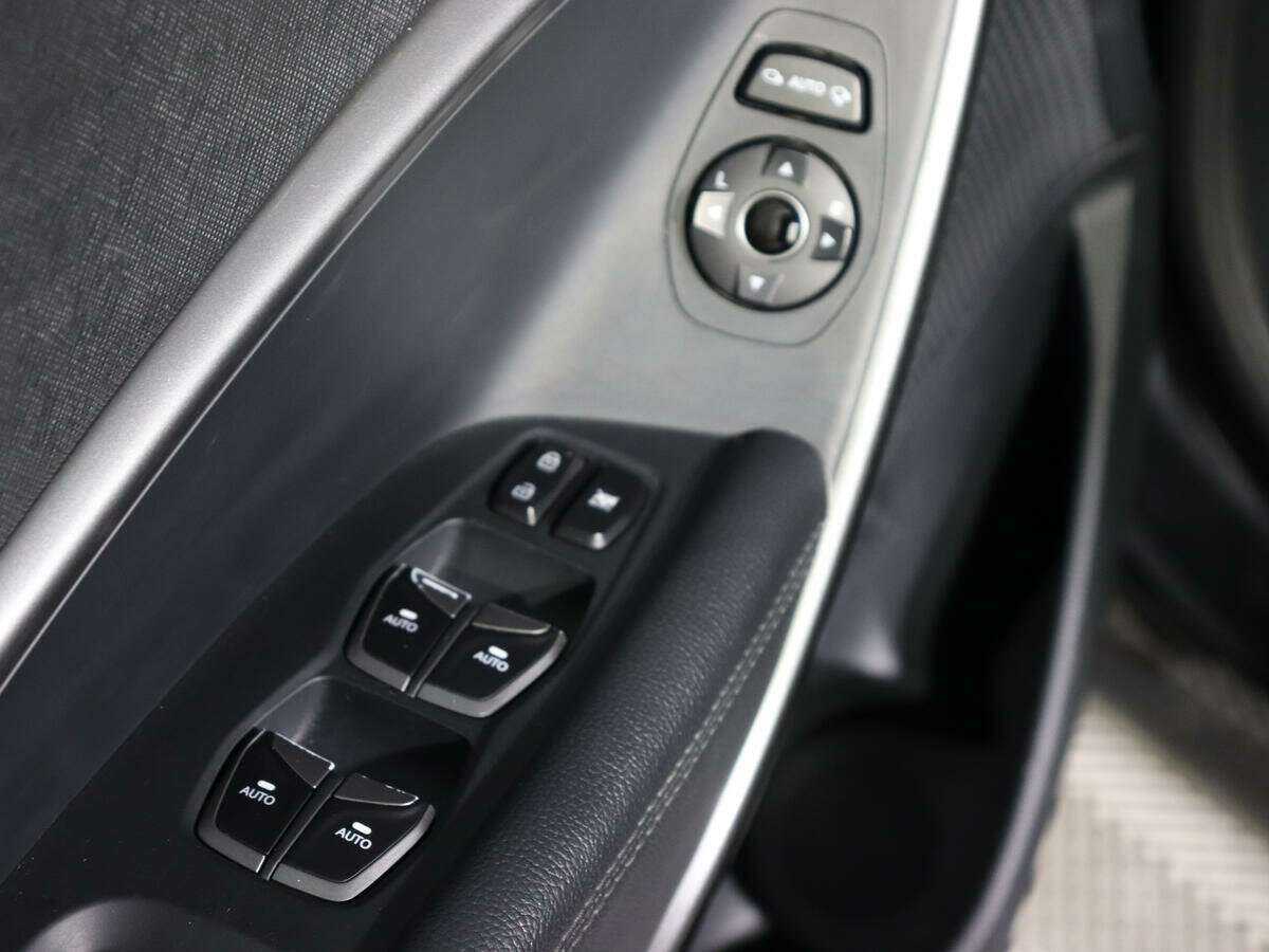 Купить Hyundai Santa Fe, 2017, 106 202 км.. Фото: #11