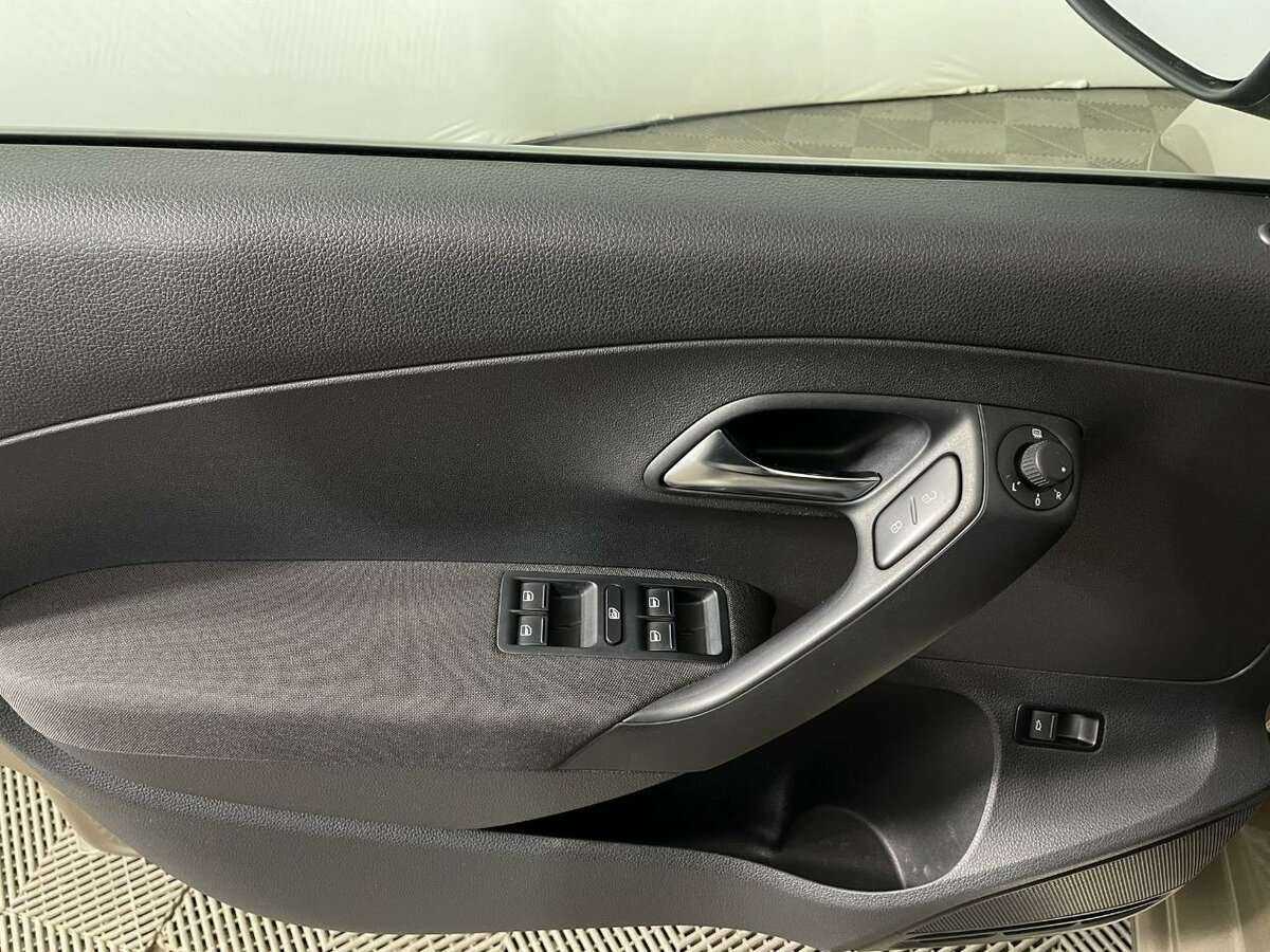 Купить Фольксваген Поло, 2015, 205 652 км.. Фото: #6