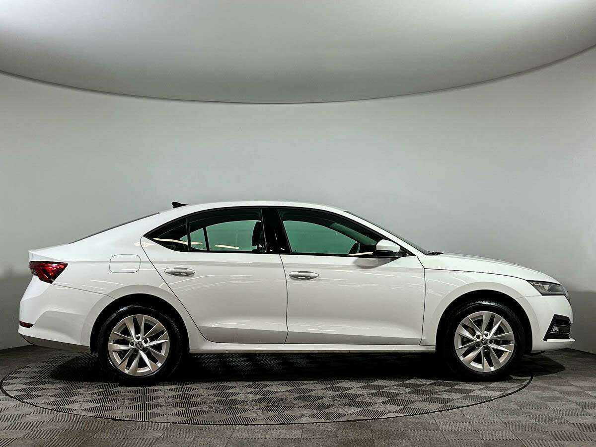 Купить Skoda Octavia, 2021, 47 400 км.. Фото: #3