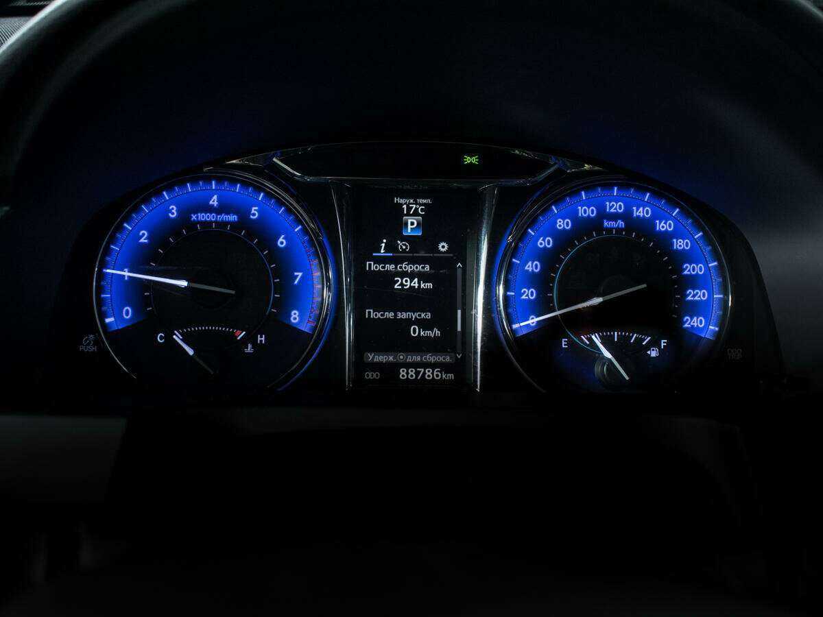 Купить Toyota Camry, 2015, 88 545 км.. Фото: #10