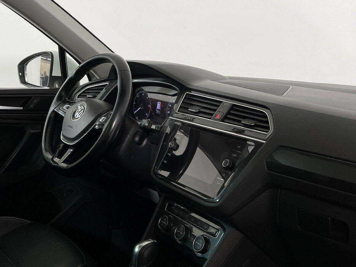 Купить Volkswagen Tiguan, 2018, 132 857 км.. Фото: #6