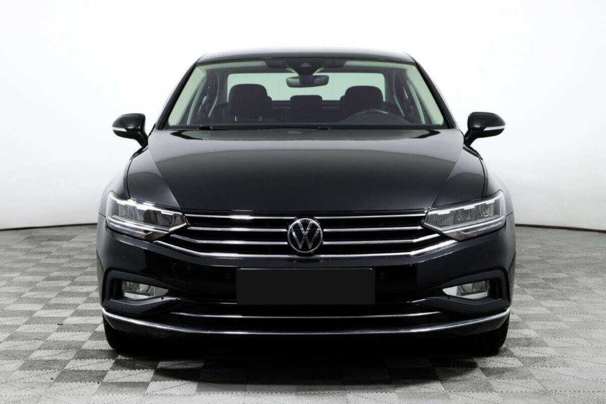 Купить Volkswagen Passat, 2021, 32 894 км.. Фото: #1