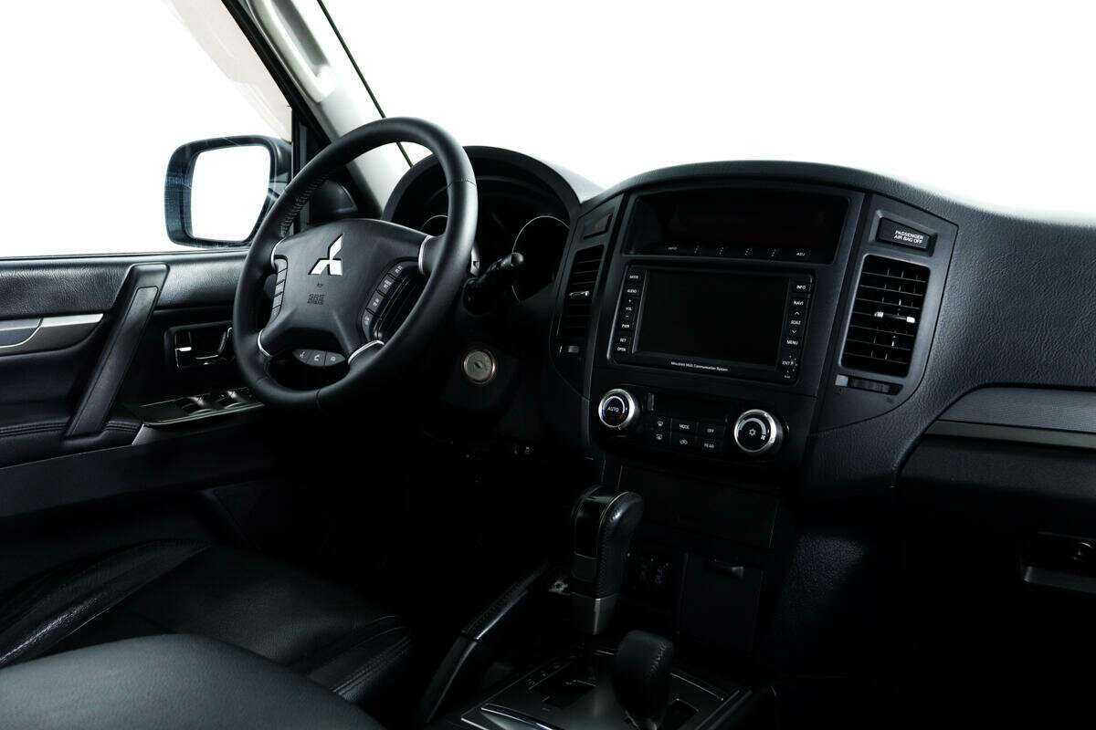 Купить Mitsubishi Pajero, 2012, 161 907 км.. Фото: #8