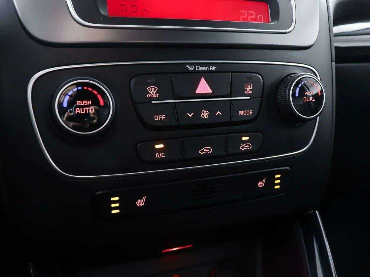 Купить Kia Sorento, 2016, 89 219 км.. Фото: #17