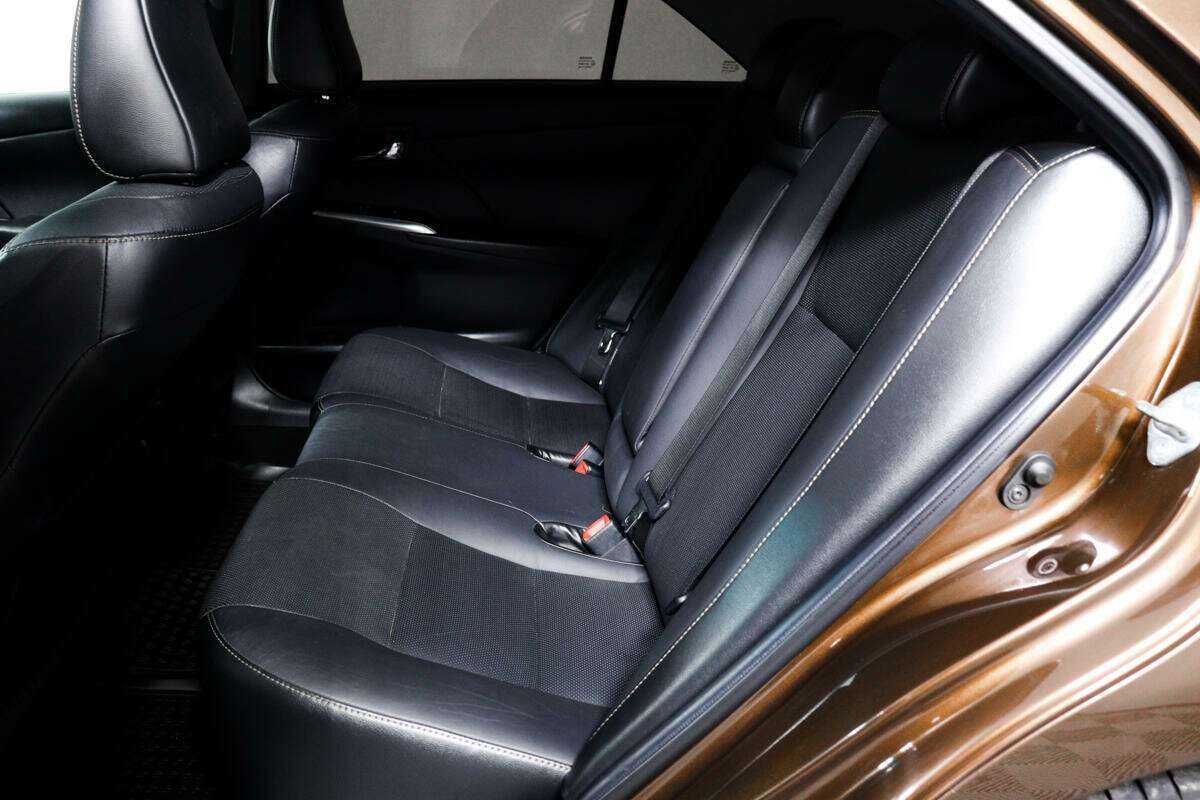 Купить Toyota Camry, 2017, 113 356 км.. Фото: #11