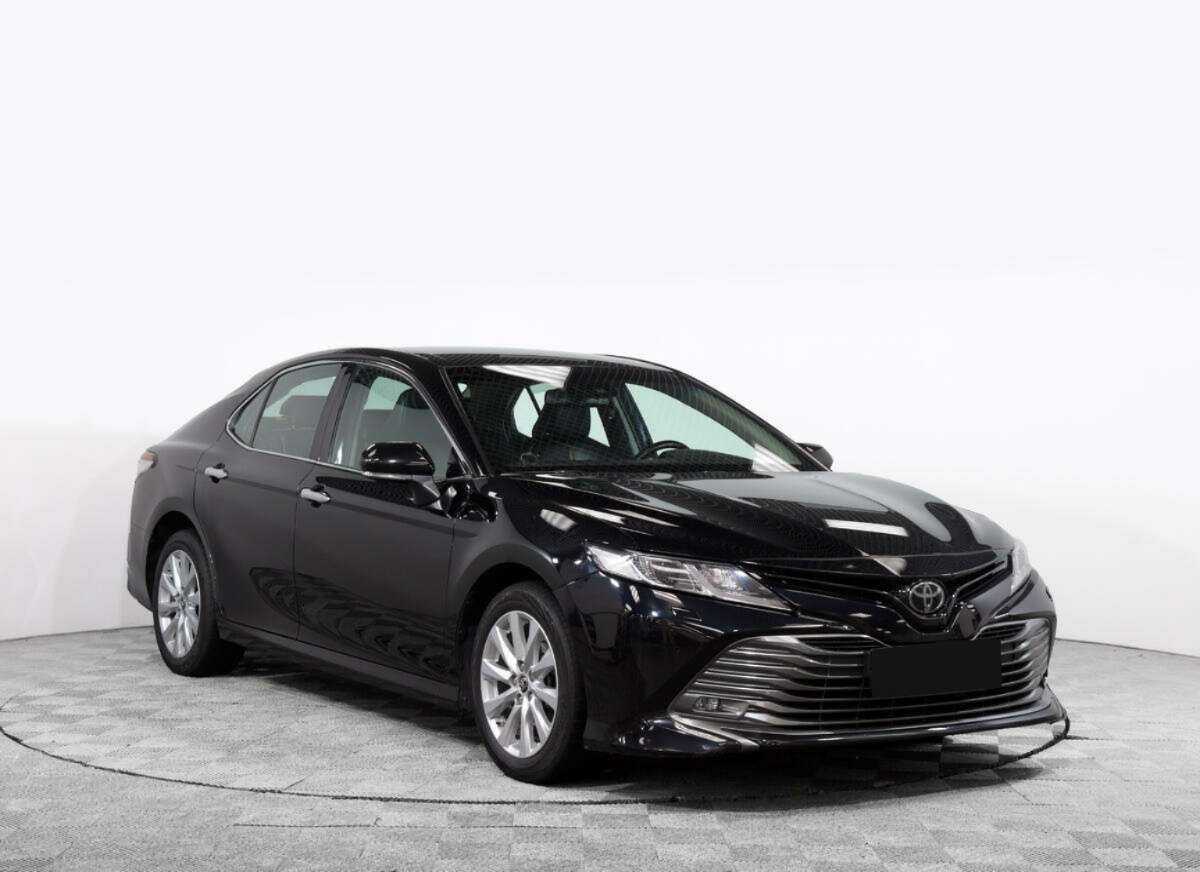 Купить Toyota Camry, 2018, 131 282 км.. Фото: #1