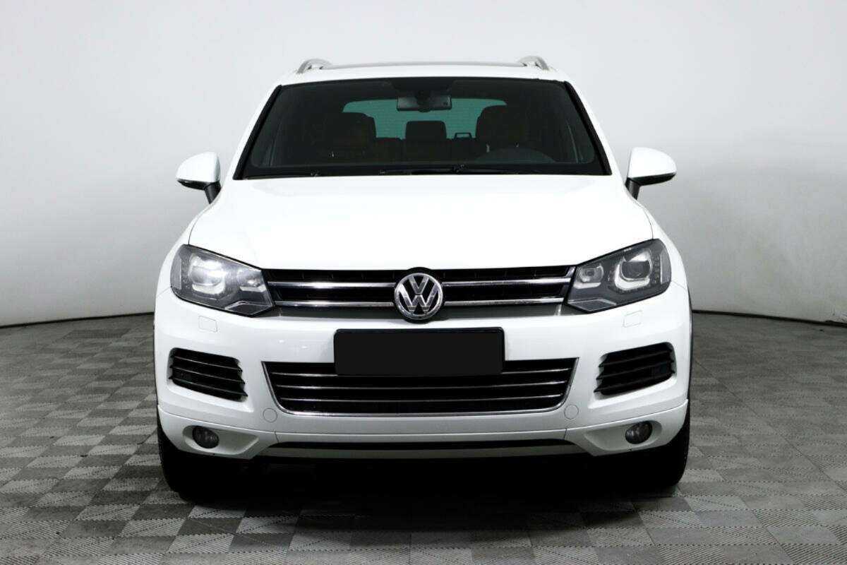 Купить Volkswagen Touareg, 2013, 182 356 км.. Фото: #1