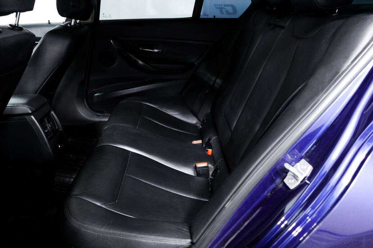 Купить BMW 3 серии, 2016, 113 816 км.. Фото: #10