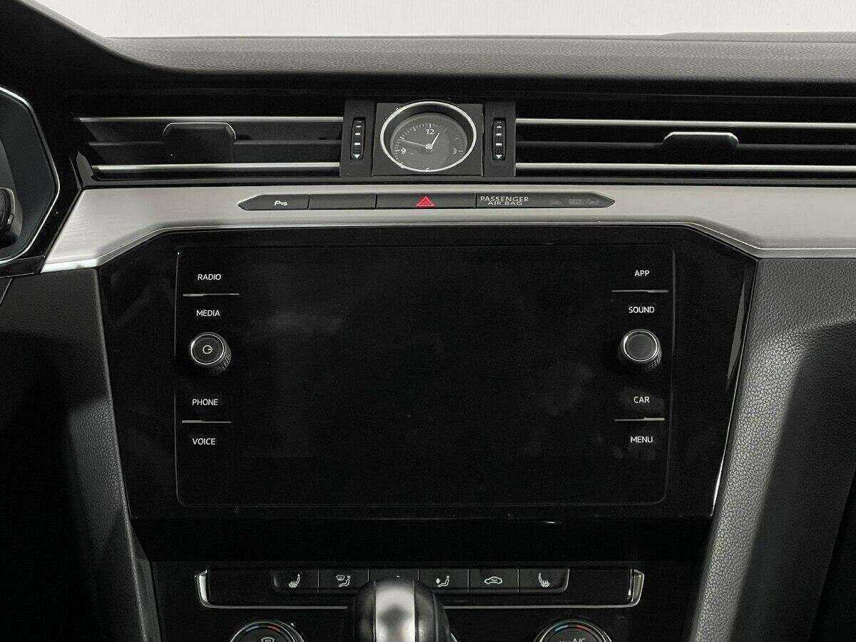 Купить Volkswagen Passat, 2017, 117 369 км.. Фото: #11