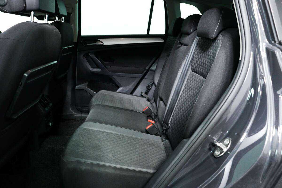 Купить Volkswagen Tiguan, 2017, 71 684 км.. Фото: #11