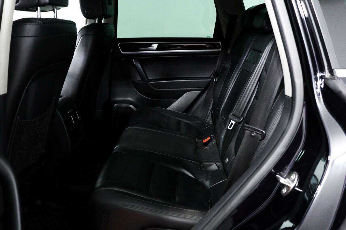 Купить Volkswagen Touareg, 2012, 214 450 км.. Фото: #10