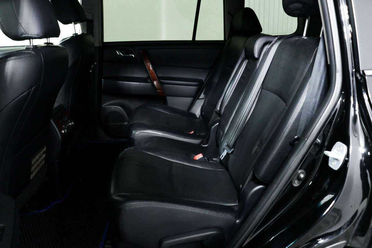 Купить Toyota Highlander, 2012, 130 814 км.. Фото: #11