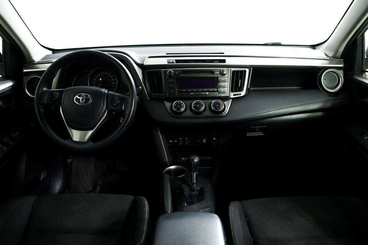 Купить Toyota RAV4, 2015, 139 927 км.. Фото: #9