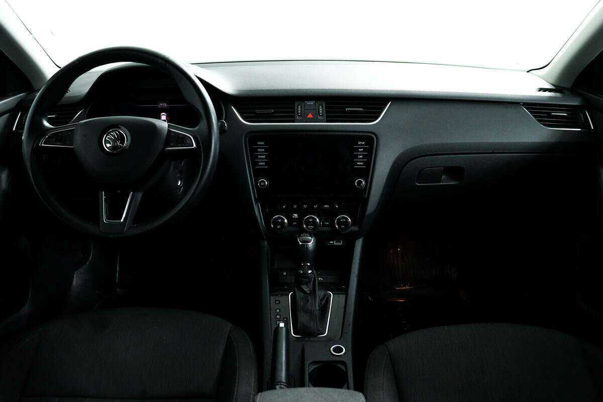 Купить Skoda Octavia, 2018, 56 795 км.. Фото: #10