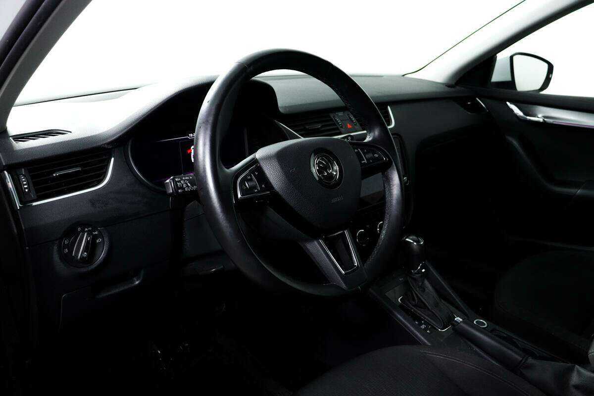 Купить Skoda Octavia, 2018, 56 795 км.. Фото: #12