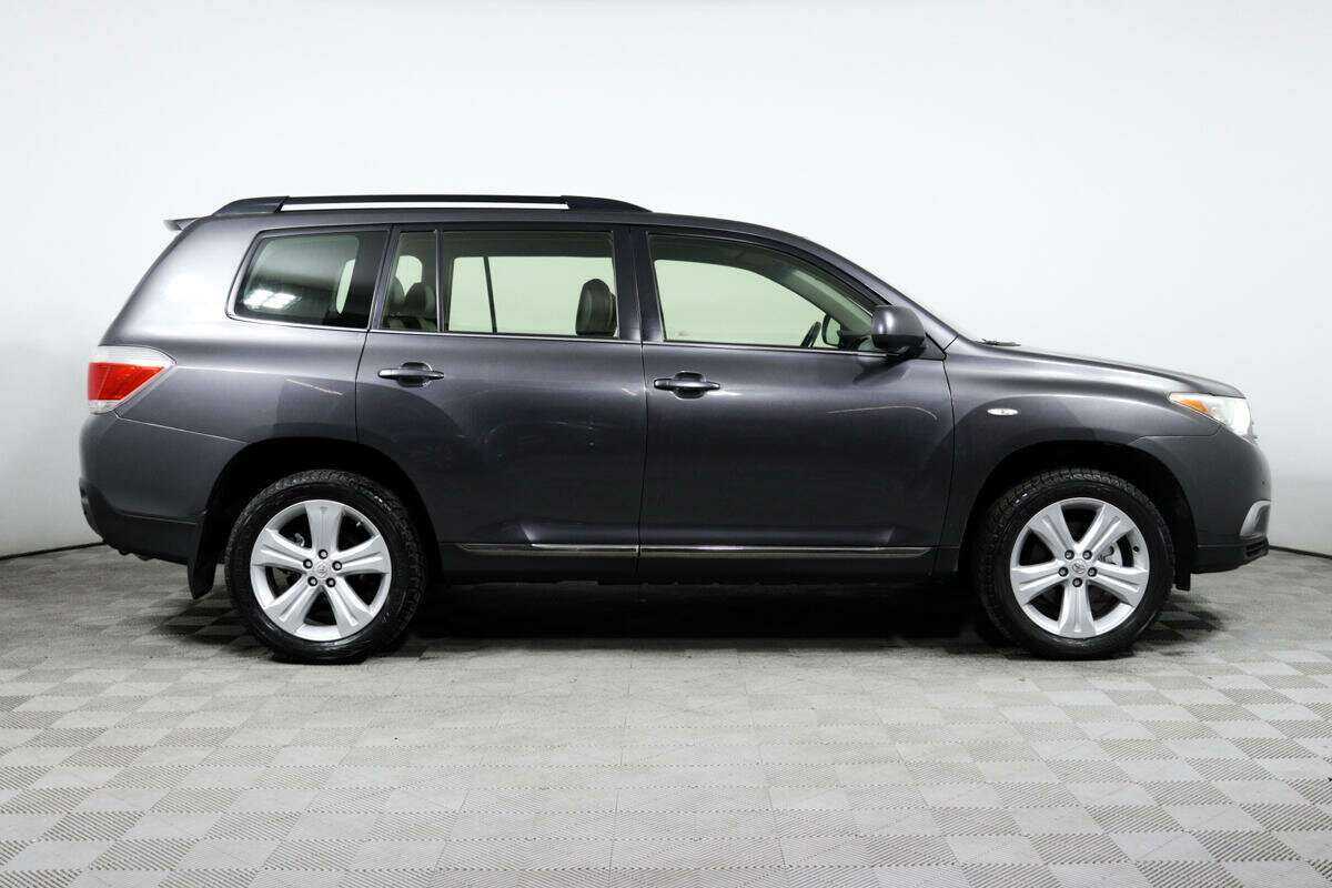 Купить Toyota Highlander, 2013, 169 545 км.. Фото: #3