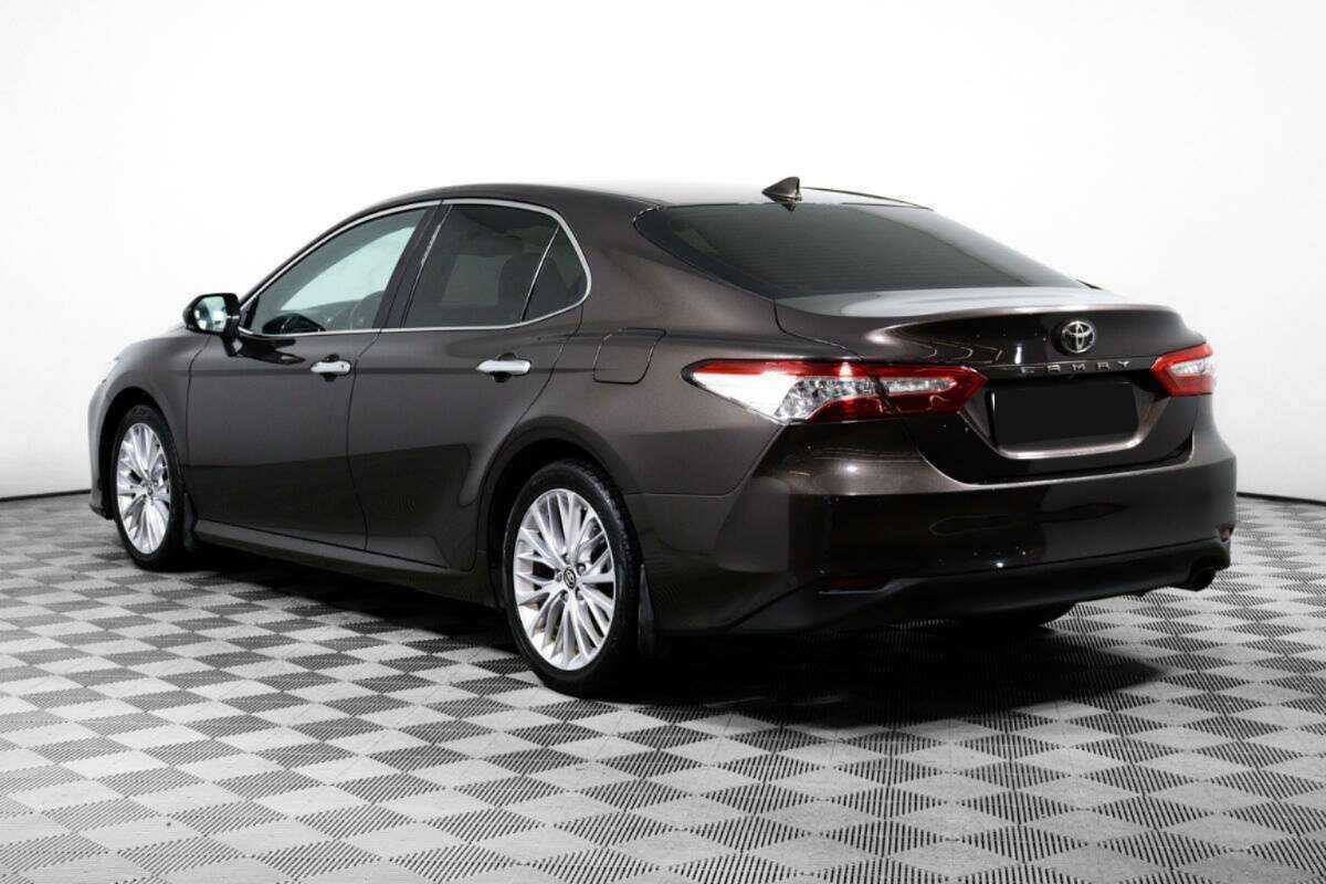 Купить Toyota Camry, 2019, 142 527 км.. Фото: #6