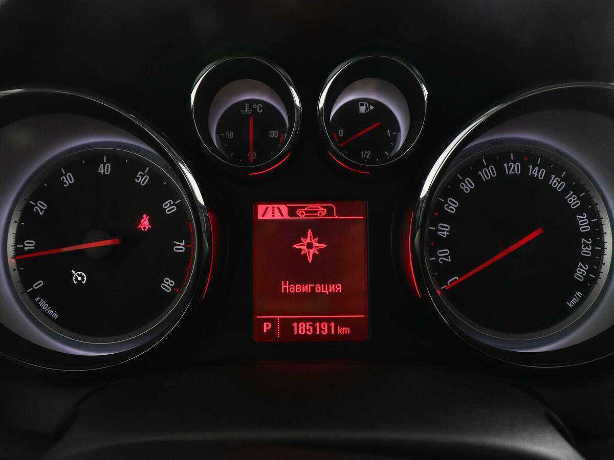 Купить Опель Астра, 2014, 185 189 км.. Фото: #10