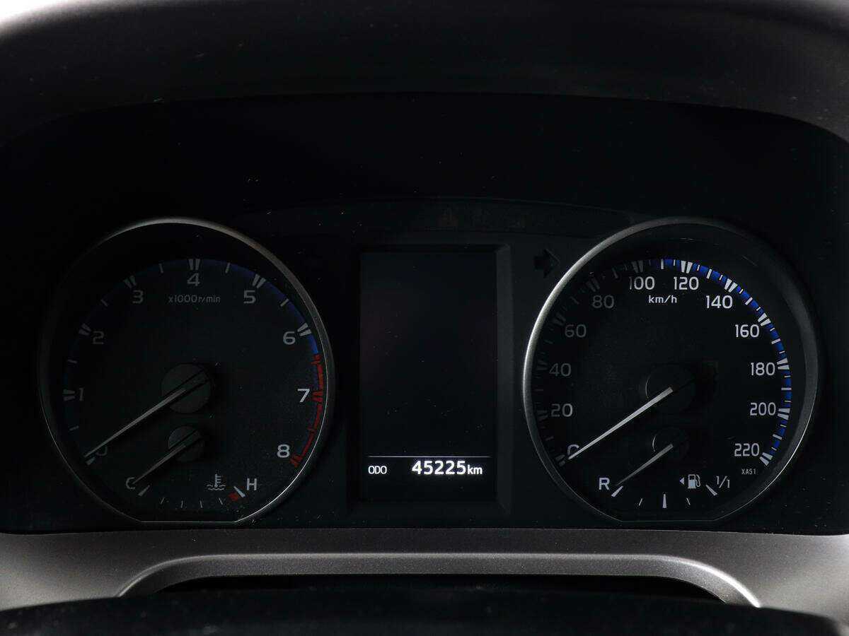 Купить Toyota RAV4, 2019, 45 200 км.. Фото: #10