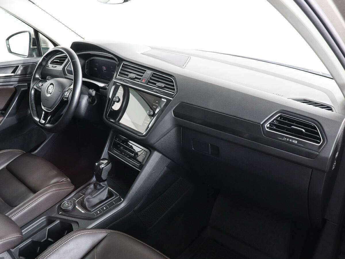 Купить Volkswagen Tiguan, 2018, 87 869 км.. Фото: #9