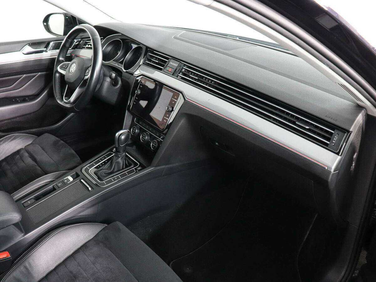 Купить Volkswagen Passat, 2020, 92 436 км.. Фото: #9