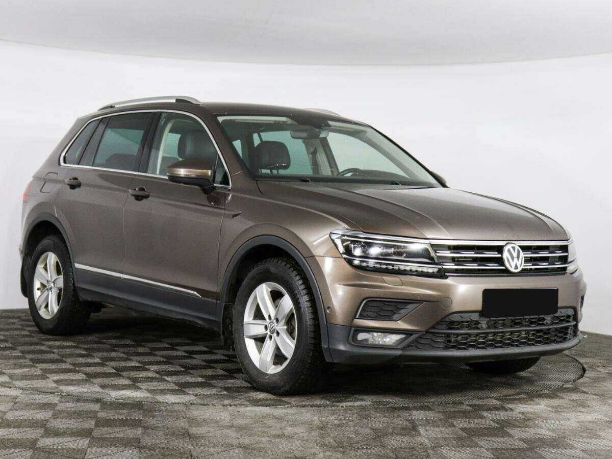 Купить Volkswagen Tiguan, 2018, 106 310 км.. Фото: #1