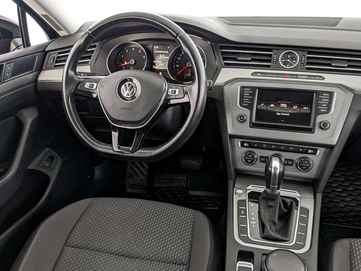 Купить Volkswagen Passat, 2016, 61 012 км.. Фото: #15