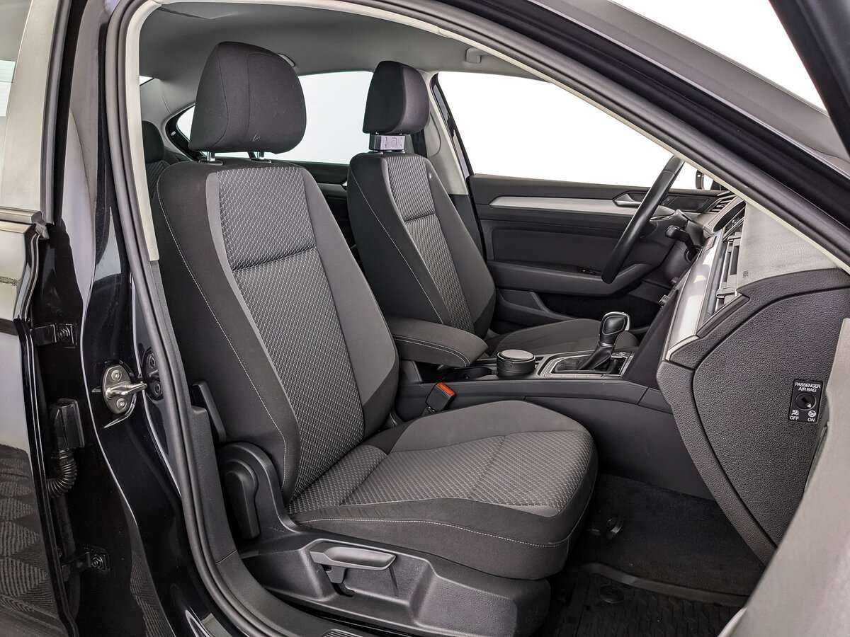 Купить Volkswagen Passat, 2016, 61 012 км.. Фото: #18