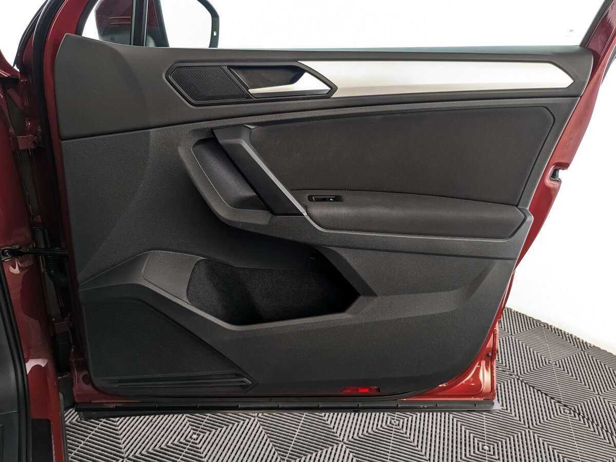 Купить Volkswagen Tiguan, 2020, 112 136 км.. Фото: #20