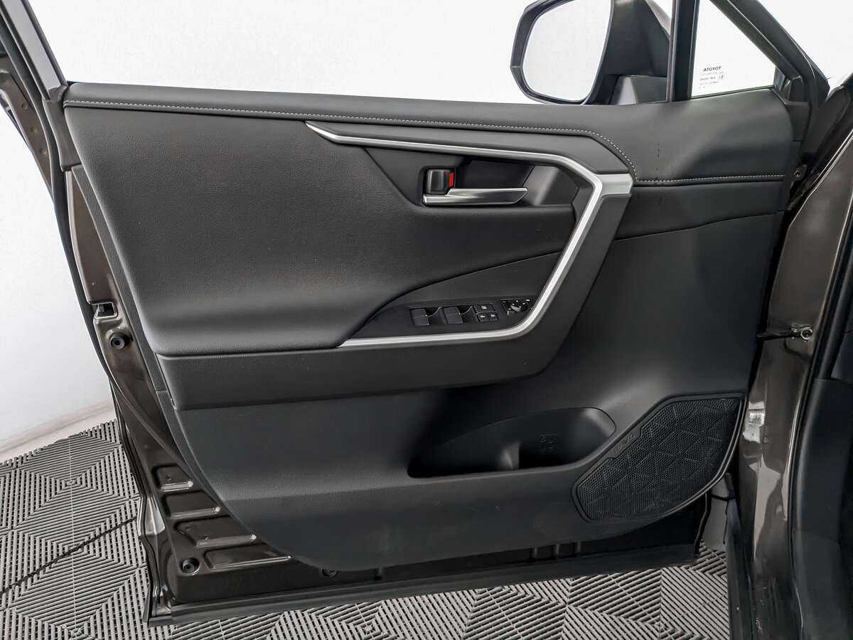 Купить Toyota RAV4, 2020, 60 221 км.. Фото: #14