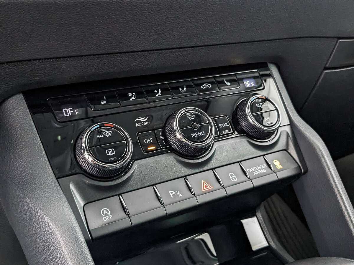 Купить Skoda Karoq, 2020, 90 267 км.. Фото: #15