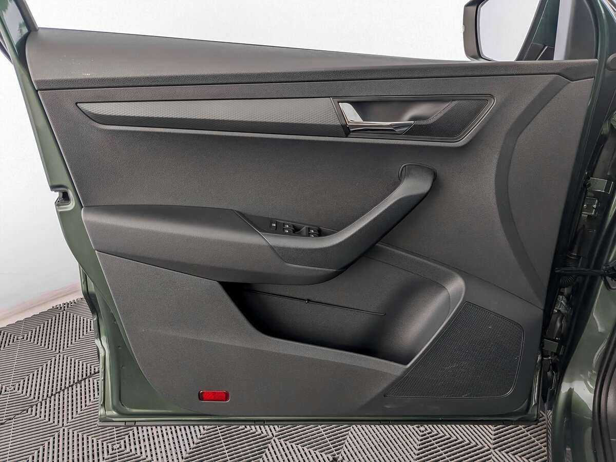 Купить Skoda Karoq, 2020, 48 660 км.. Фото: #13