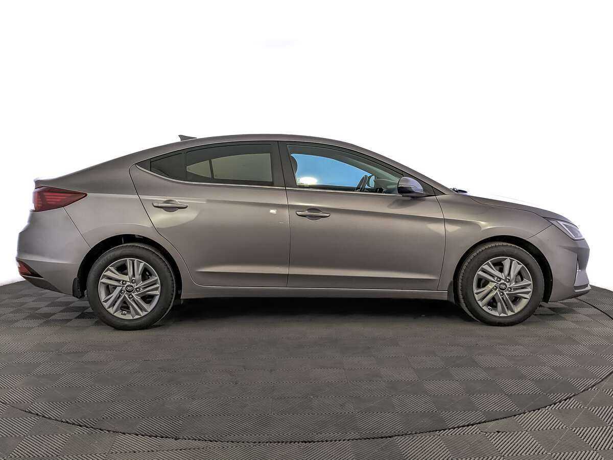 Купить Hyundai Elantra, 2019, 29 862 км.. Фото: #3