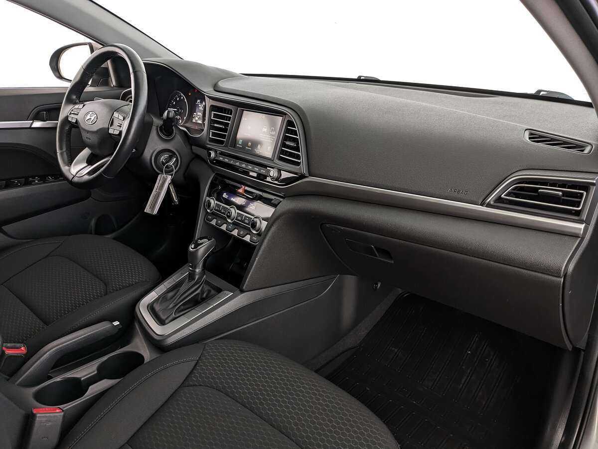 Купить Hyundai Elantra, 2019, 29 862 км.. Фото: #8