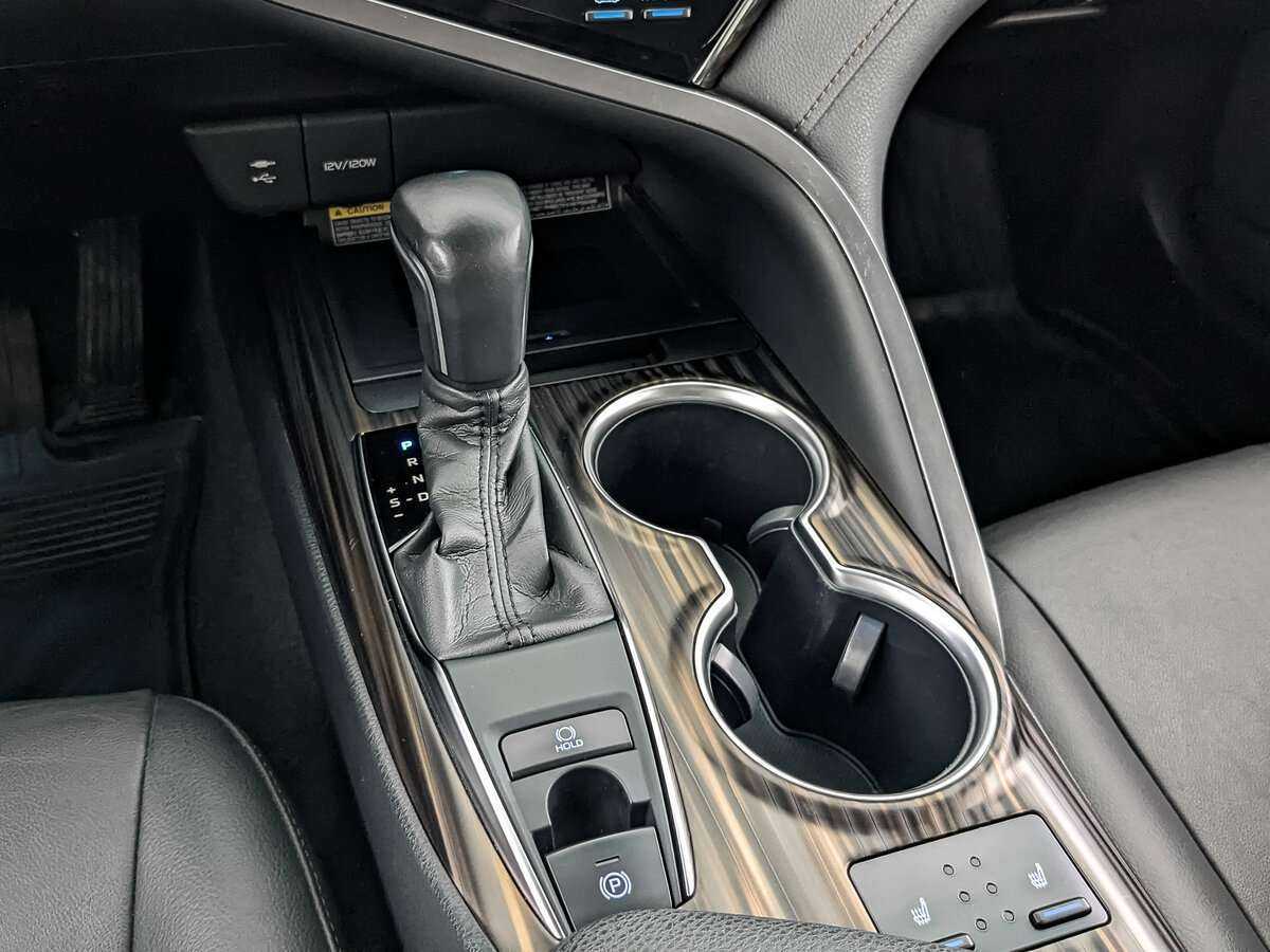 Купить Toyota Camry, 2018, 102 842 км.. Фото: #22