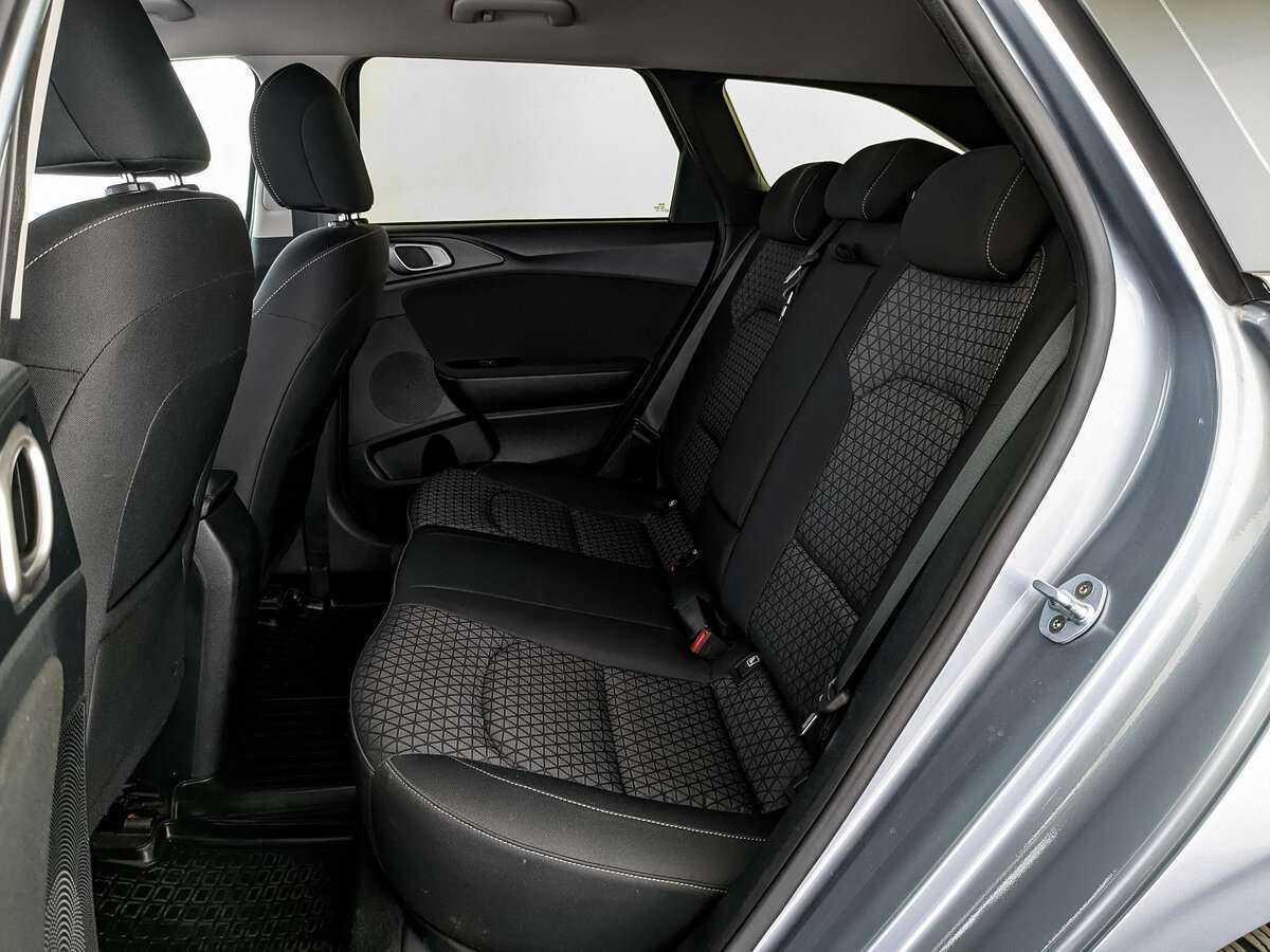 Купить Kia Ceed, 2019, 47 640 км.. Фото: #13