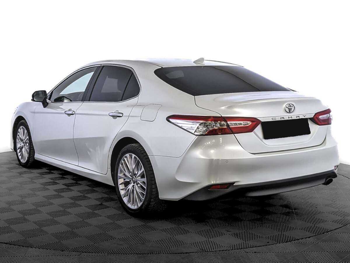 Купить Toyota Camry, 2019, 186 689 км.. Фото: #6