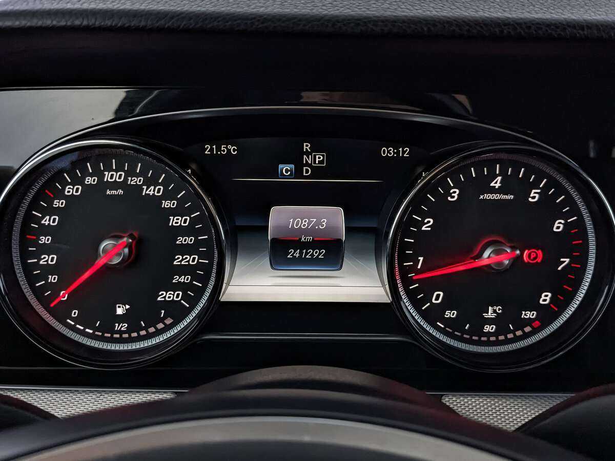 Купить Mercedes-Benz E-Класс, 2018, 241 284 км.. Фото: #11