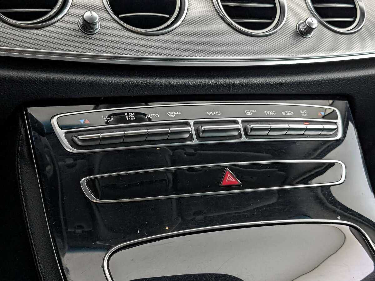 Купить Mercedes-Benz E-Класс, 2018, 217 845 км.. Фото: #22