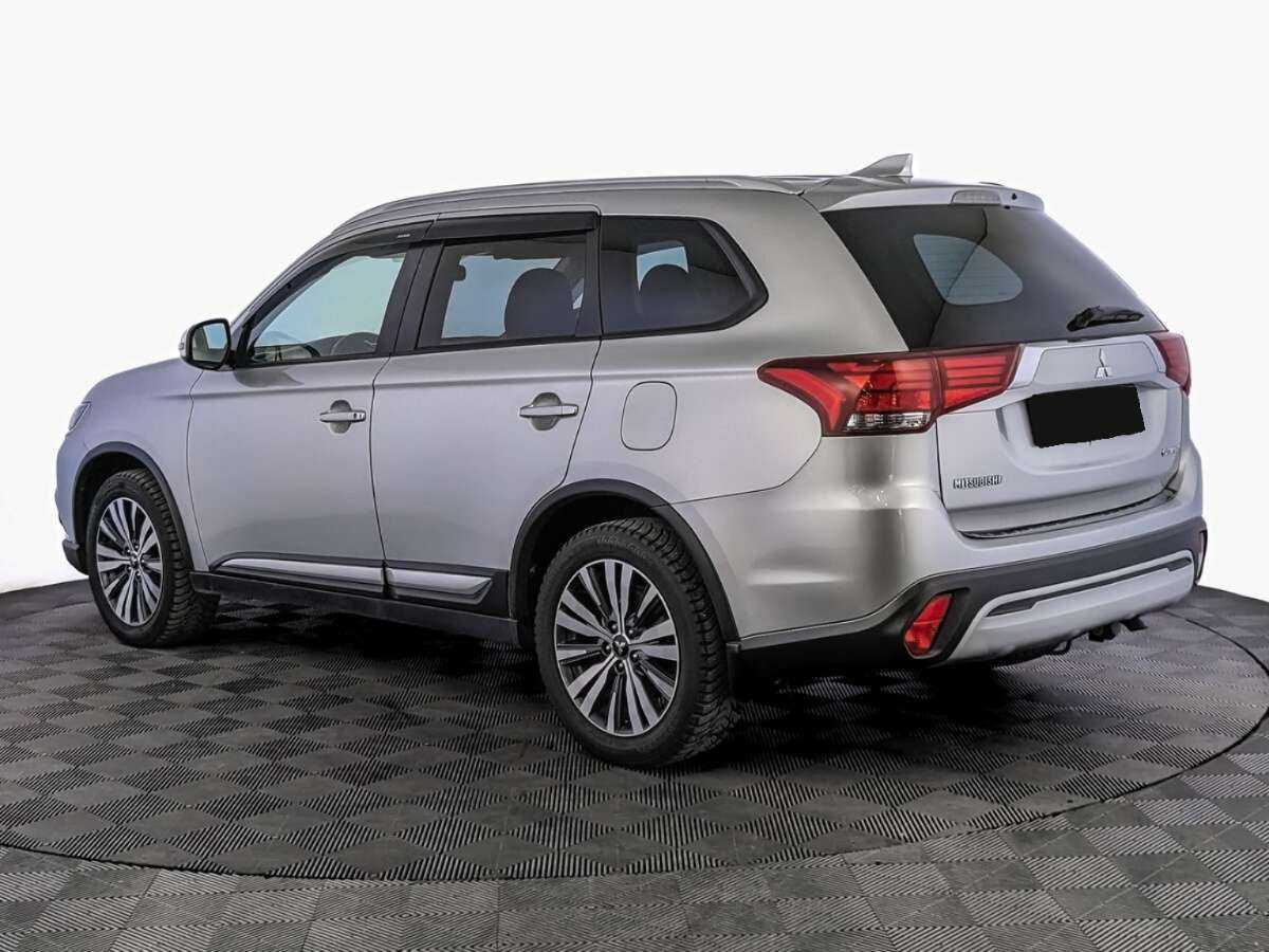 Купить Mitsubishi Outlander, 2020, 106 268 км.. Фото: #6