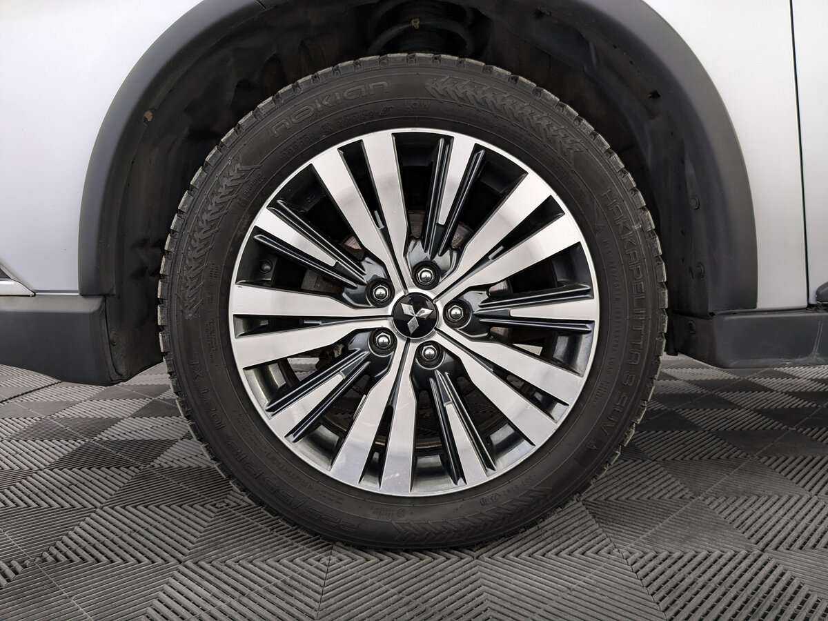 Купить Mitsubishi Outlander, 2020, 106 268 км.. Фото: #11