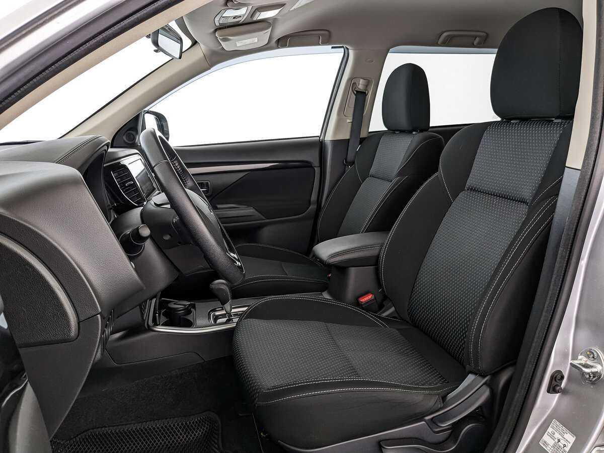 Купить Mitsubishi Outlander, 2020, 106 268 км.. Фото: #17