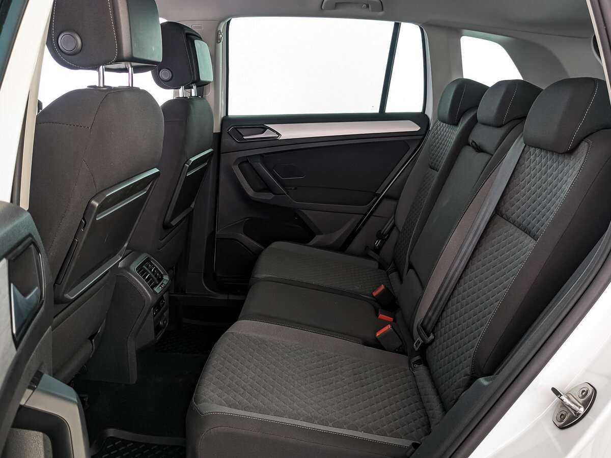 Купить Volkswagen Tiguan, 2018, 133 758 км.. Фото: #13